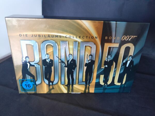 Bond 50 - Die Jubiläums-DVD-Collection (50 Jahre James Bond 007 - 1962 - 2012)